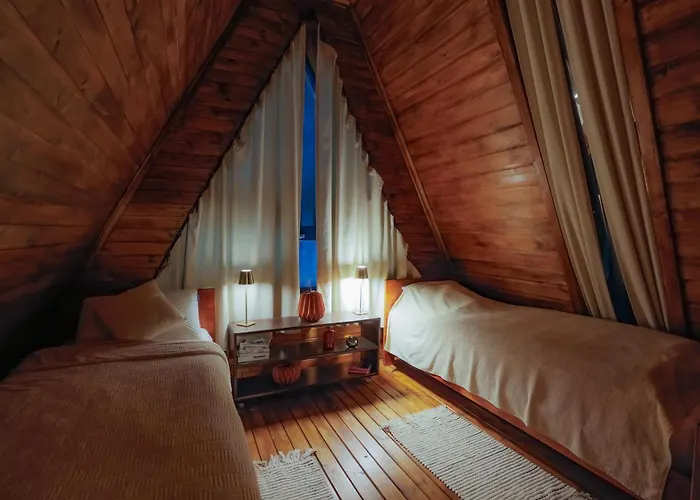 Feriehus Shack In Musici, Near Divcibare, Beautiful Landscape, Unique Design Sevrljuge