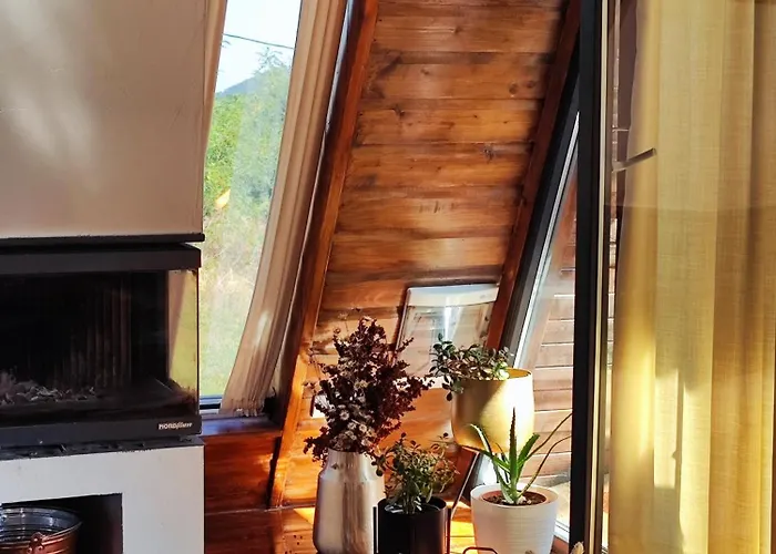 Shack In Musici, Near Divcibare, Beautiful Landscape, Unique Design Feriehus